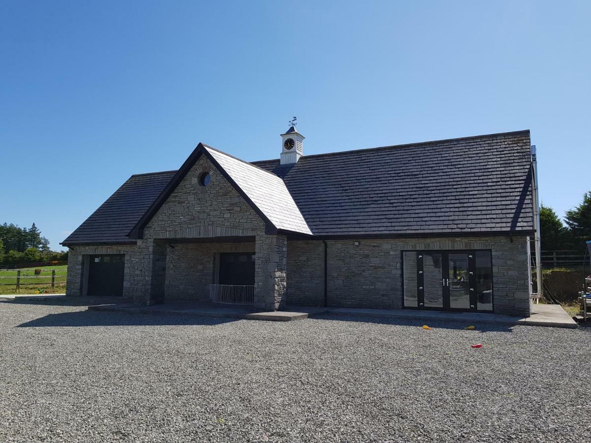 Leap Greystones Clock Tower Lodge מראה חיצוני תמונה
